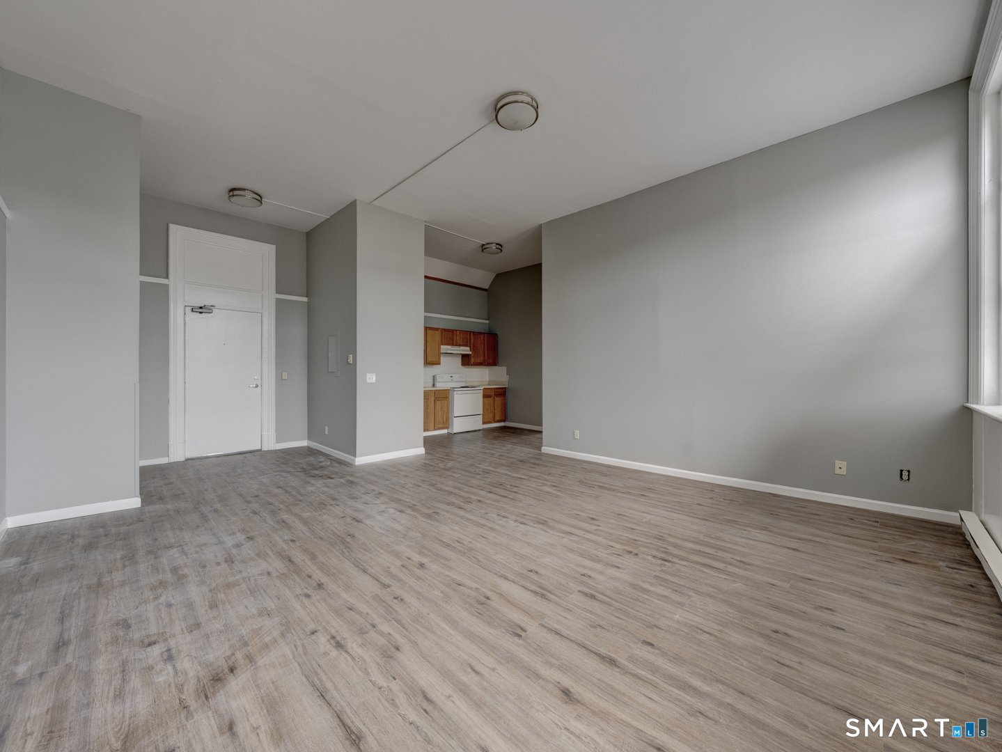 111 Franklin Square  #207 Photo 13