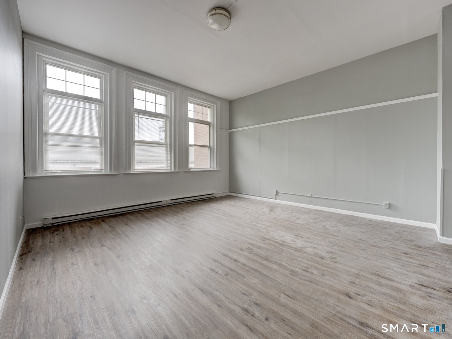 111 Franklin Square  #207 Photo 15
