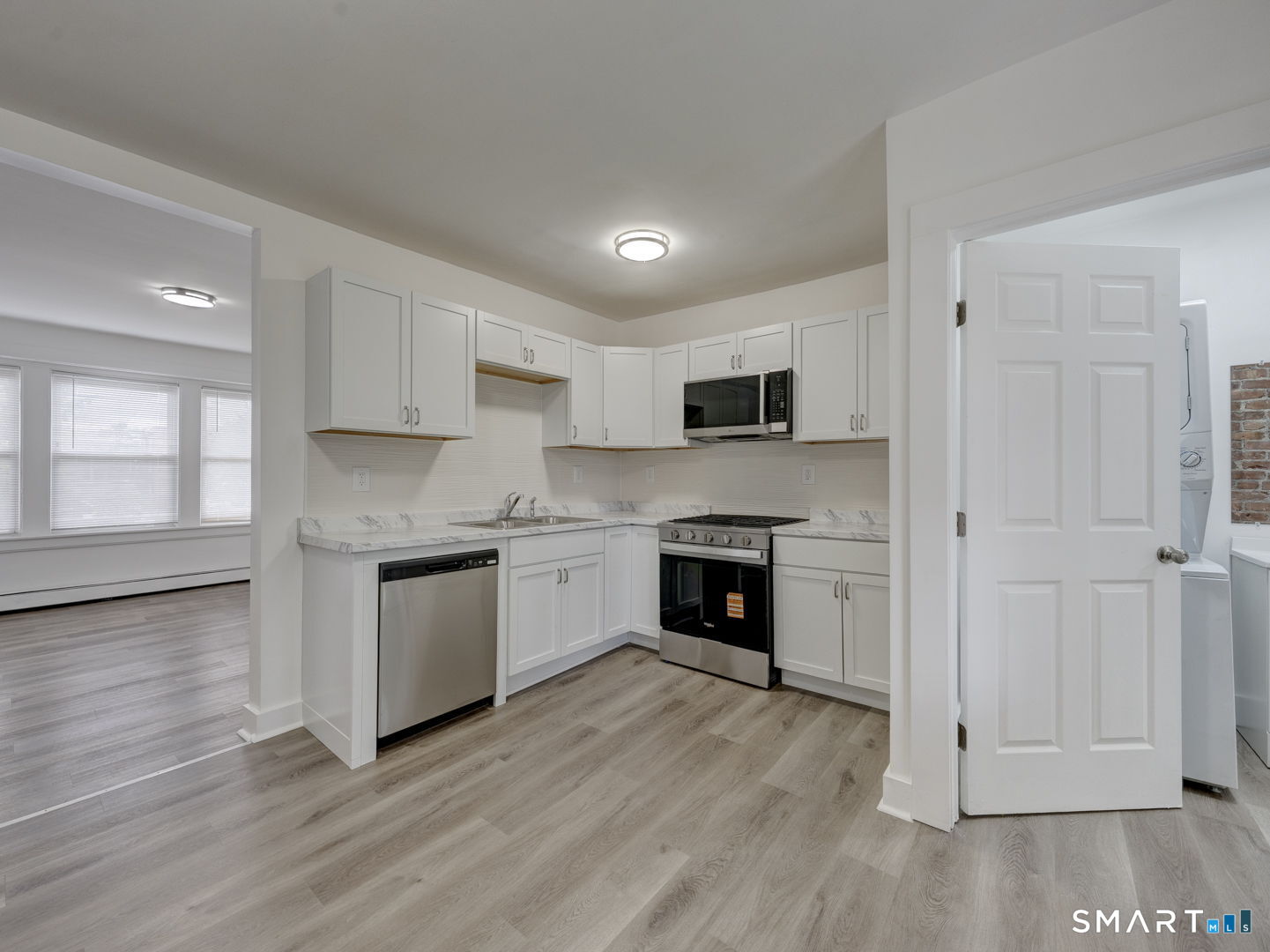 59 Daly Avenue  #1W Photo 5
