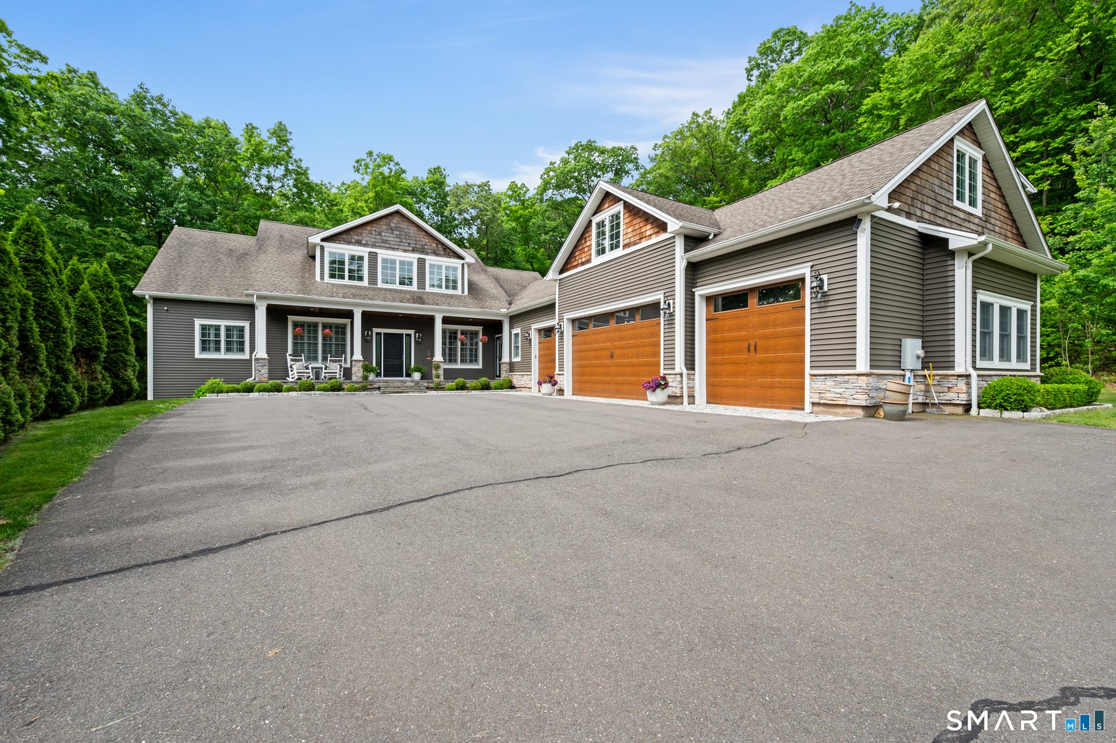 135 Stone Road Photo 1