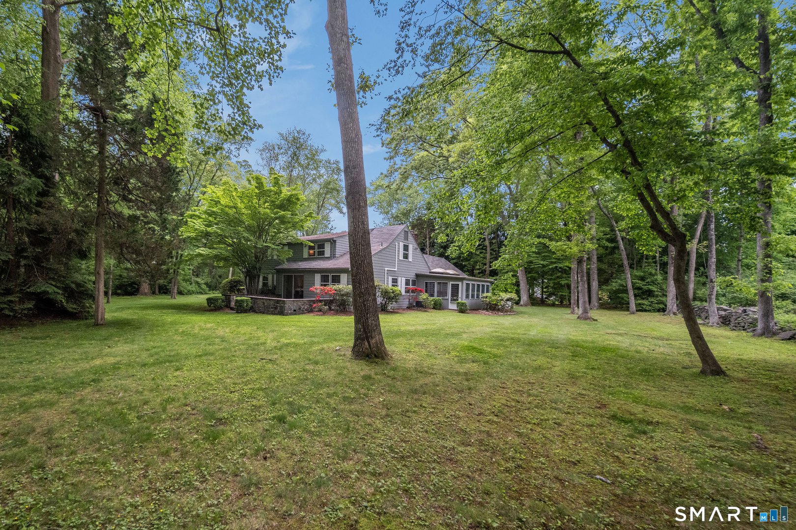 55 Island Avenue Photo 3