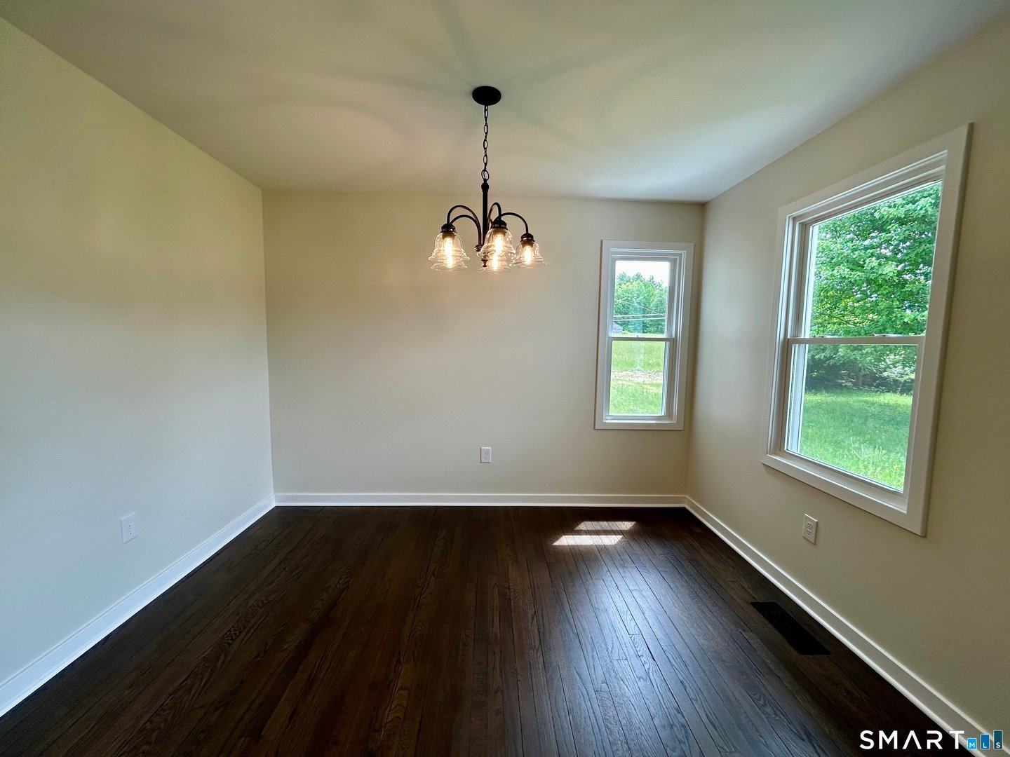 257 Wallens Hill Road Photo 14