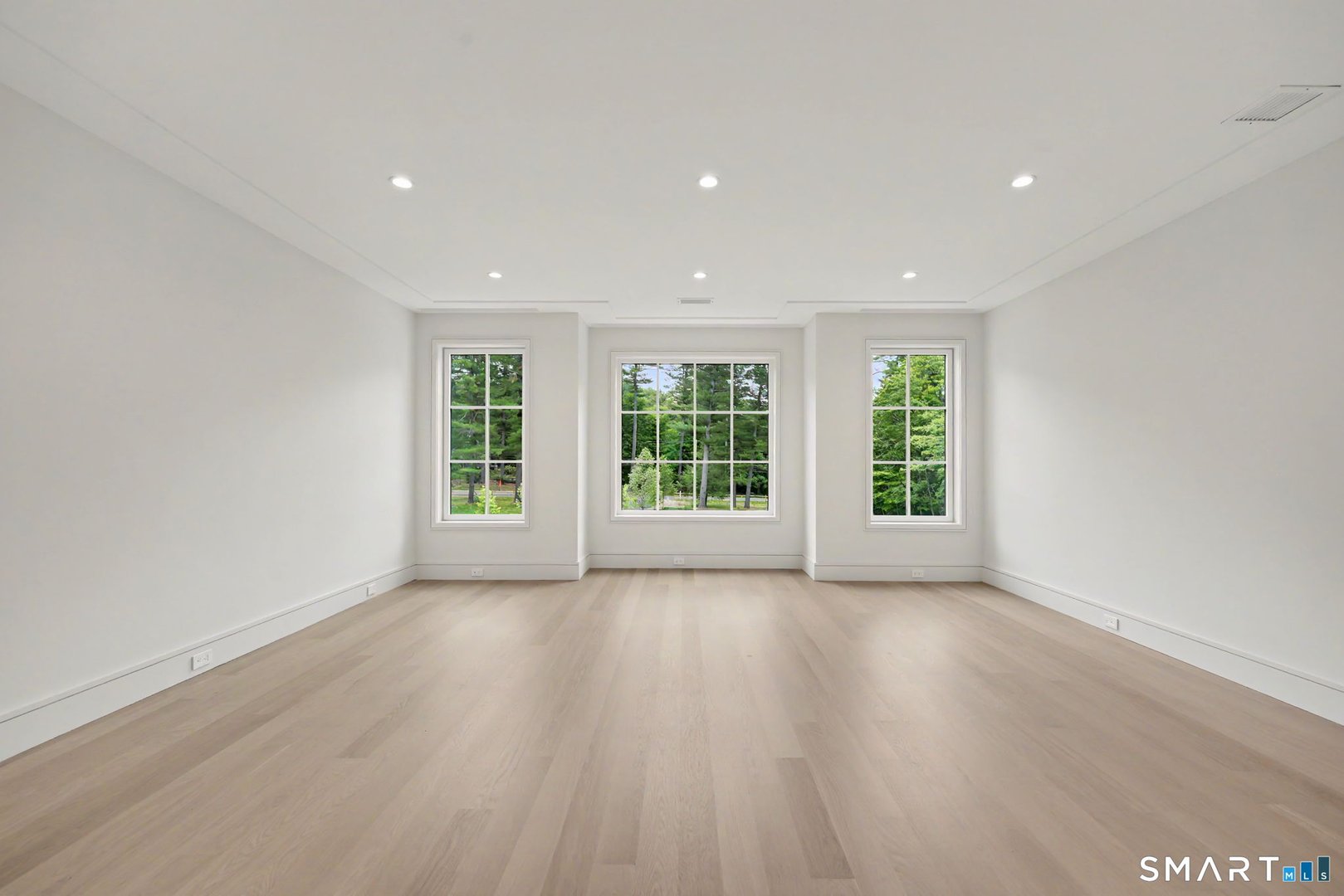 175 Brookside Road Photo 18