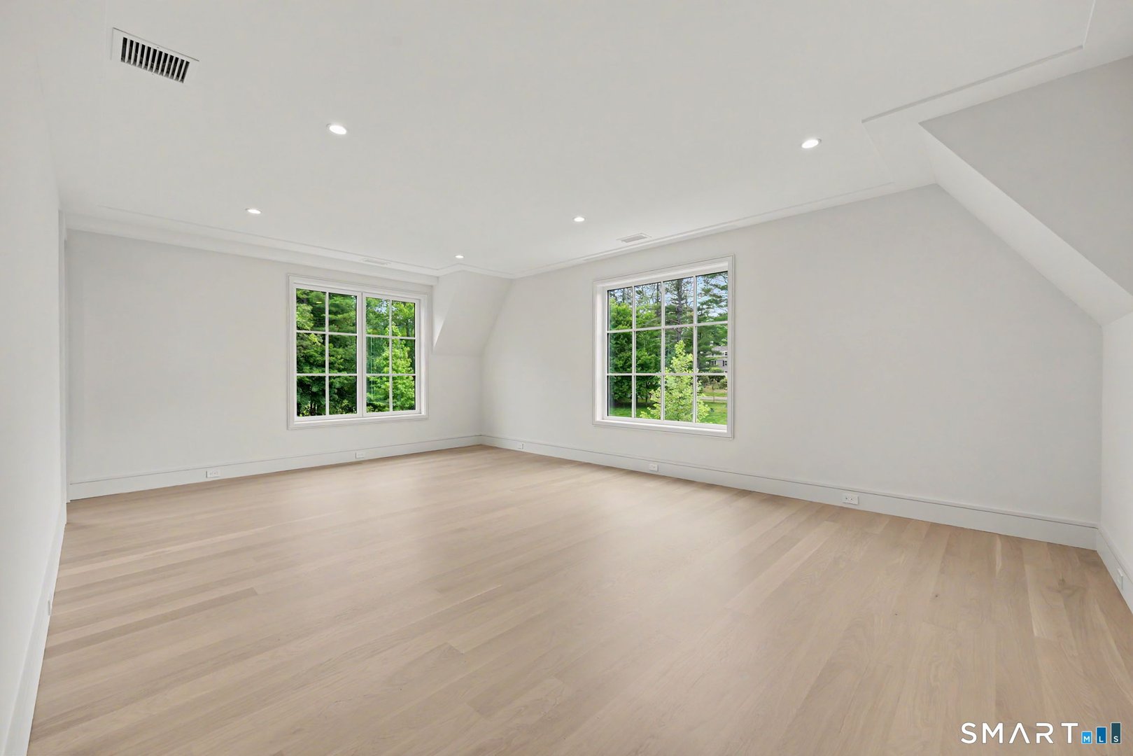 175 Brookside Road Photo 19