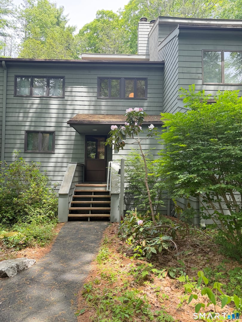 476 Evergreen Road Photo 1