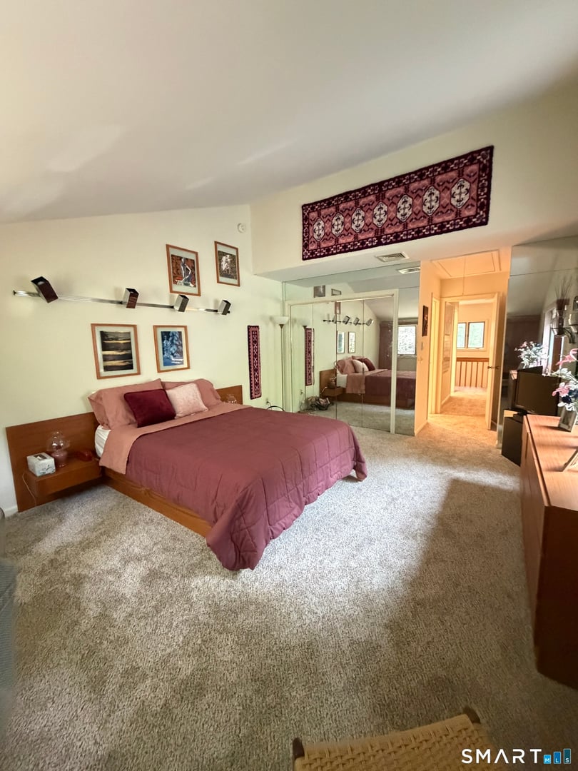 476 Evergreen Road Photo 18
