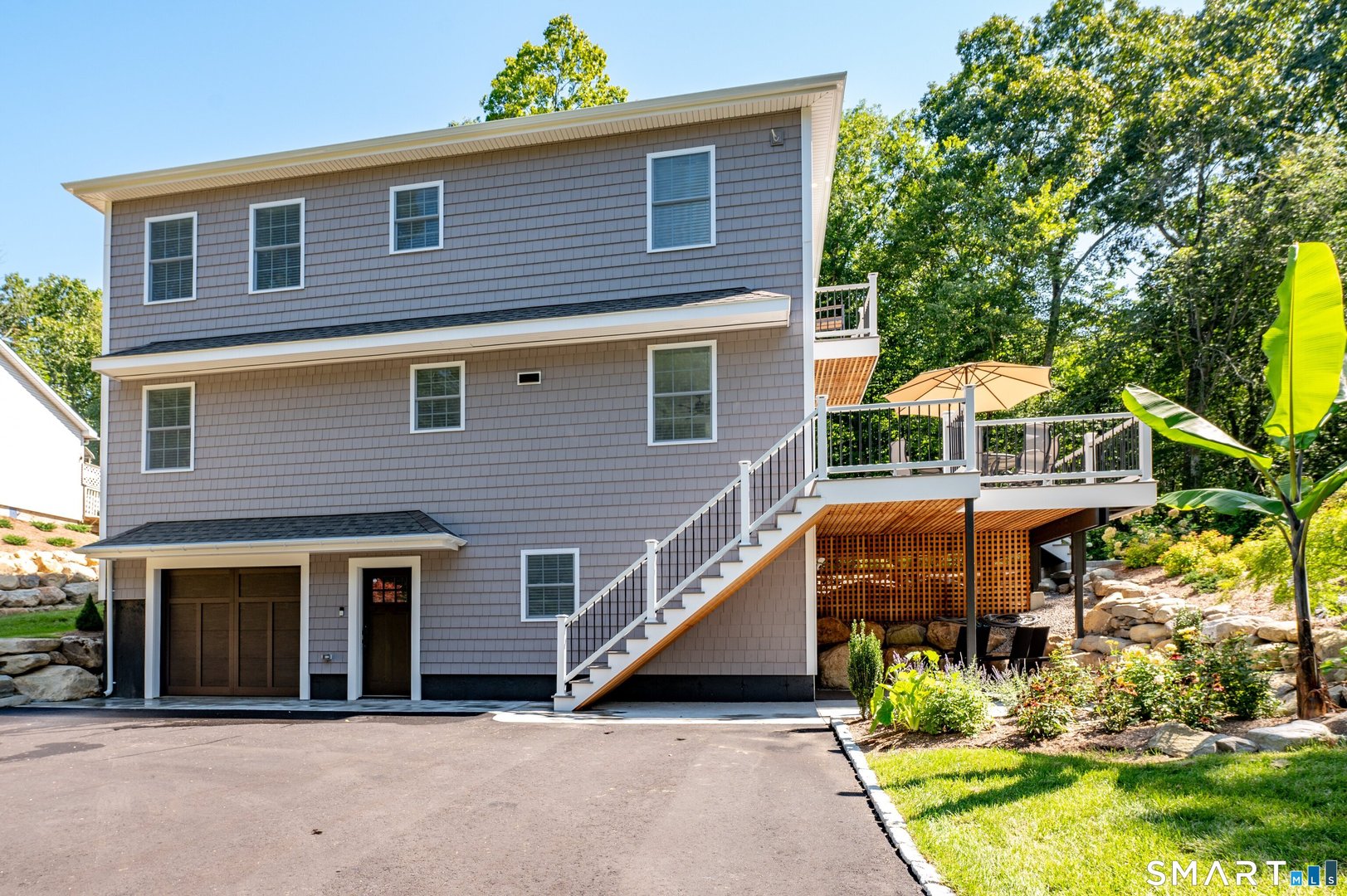 117 Lake Drive Photo 3