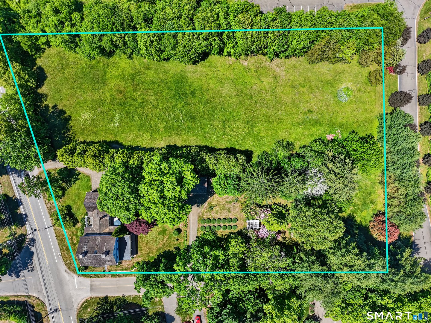 47 East Kings Highway Photo 6