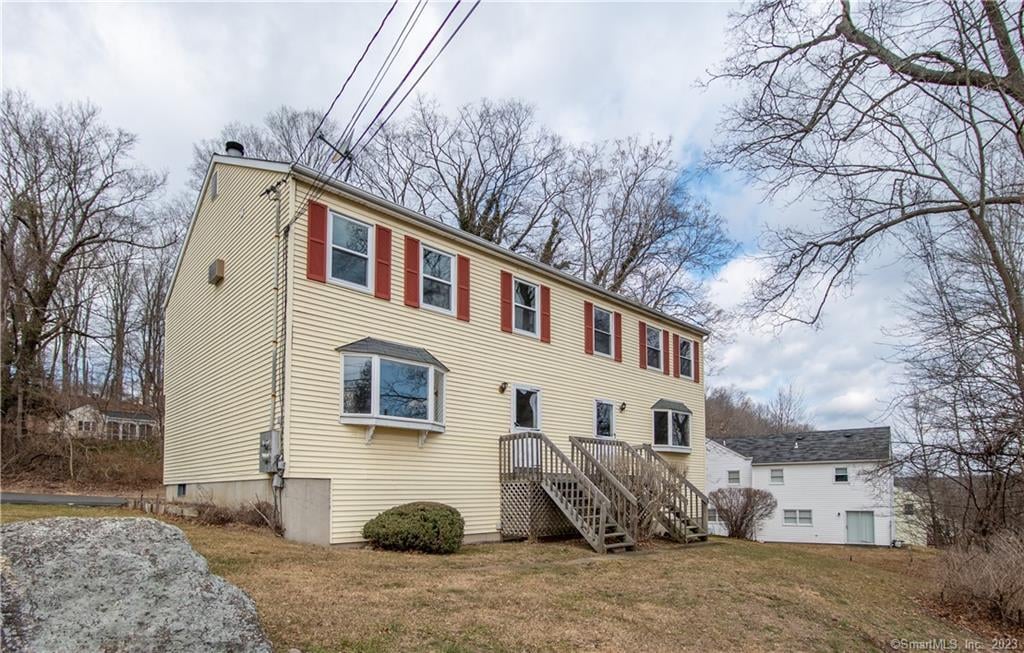 22 Maple Avenue Photo 1