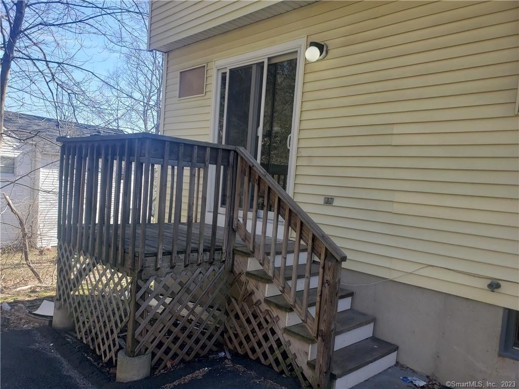 22 Maple Avenue Photo 19