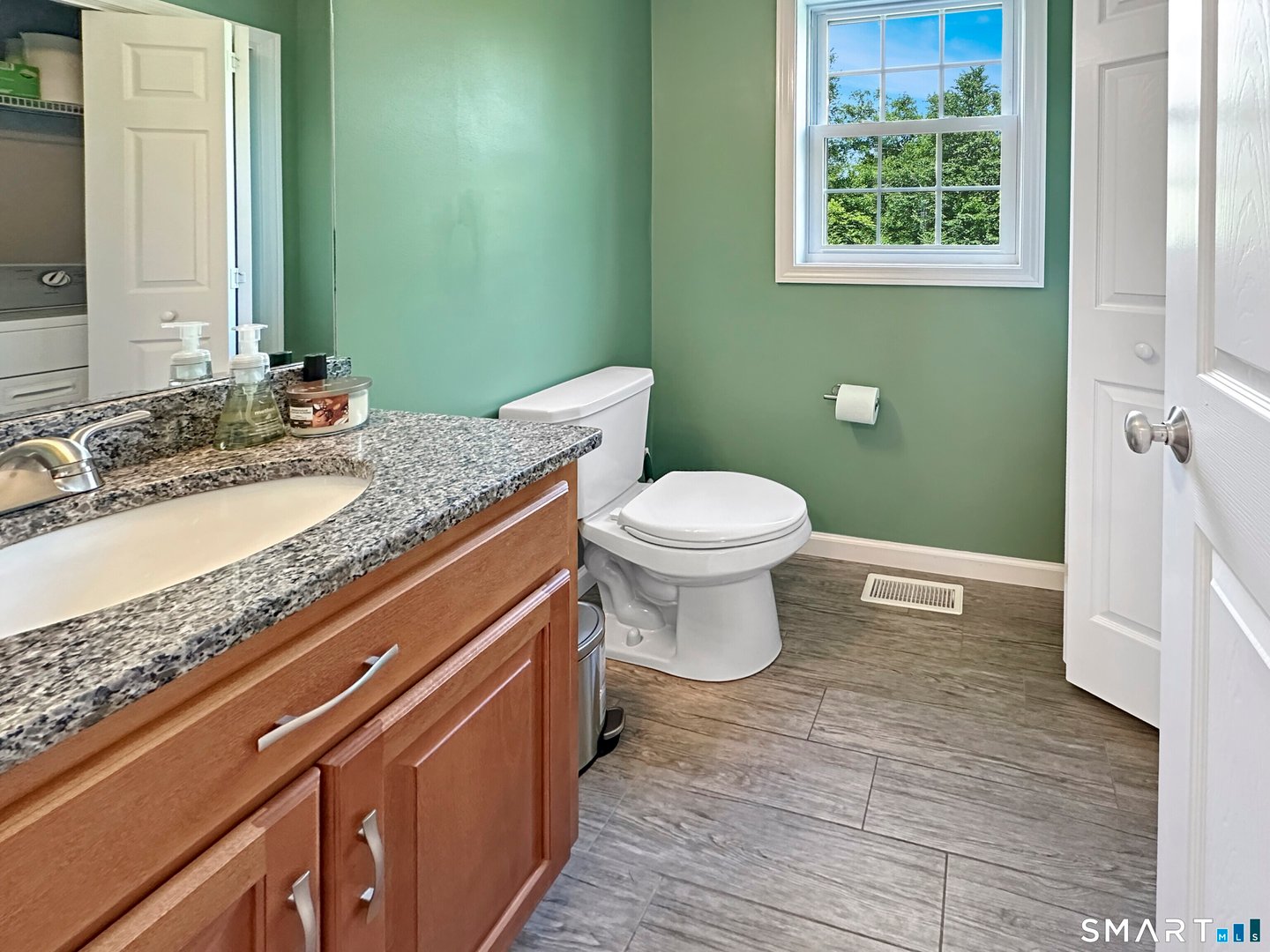 6 Branch Hill Road Photo 20