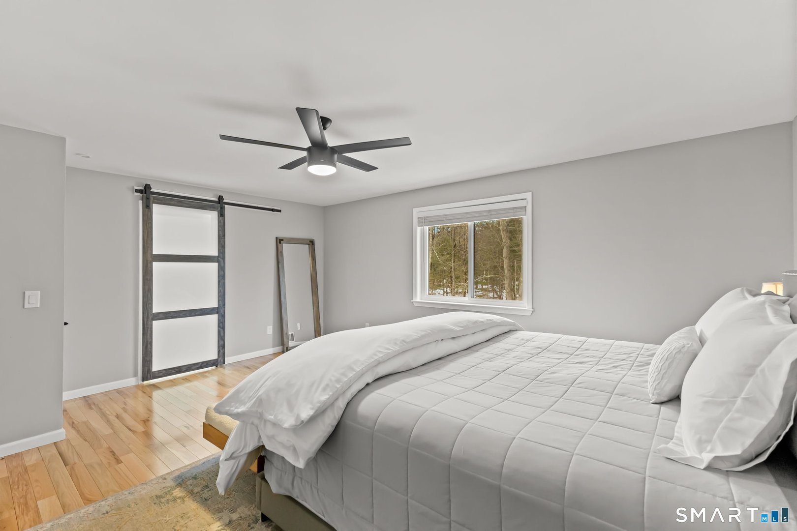 299 Redding Road Photo 15