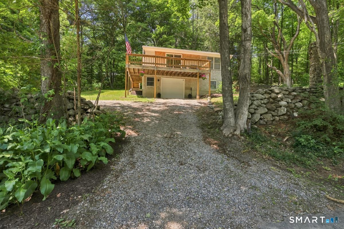 43 Flagg Hill Road Photo 2