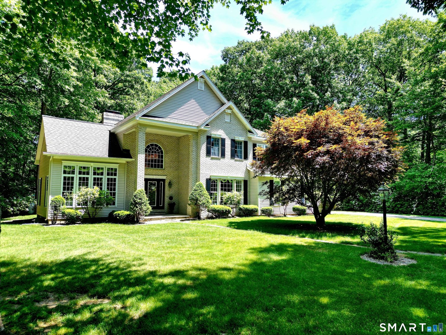 68 Troutwood Drive Photo 2
