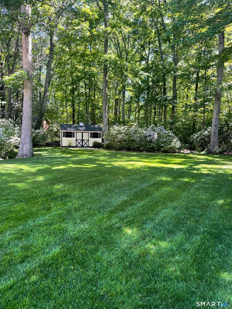 68 Troutwood Drive Photo 8