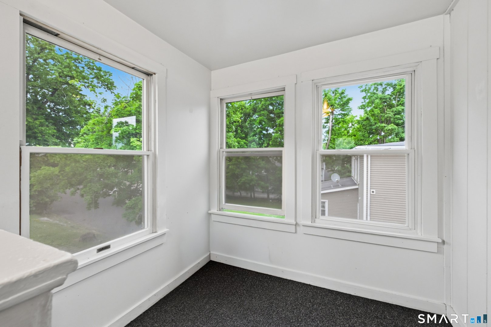 17 Lake Avenue Photo 15
