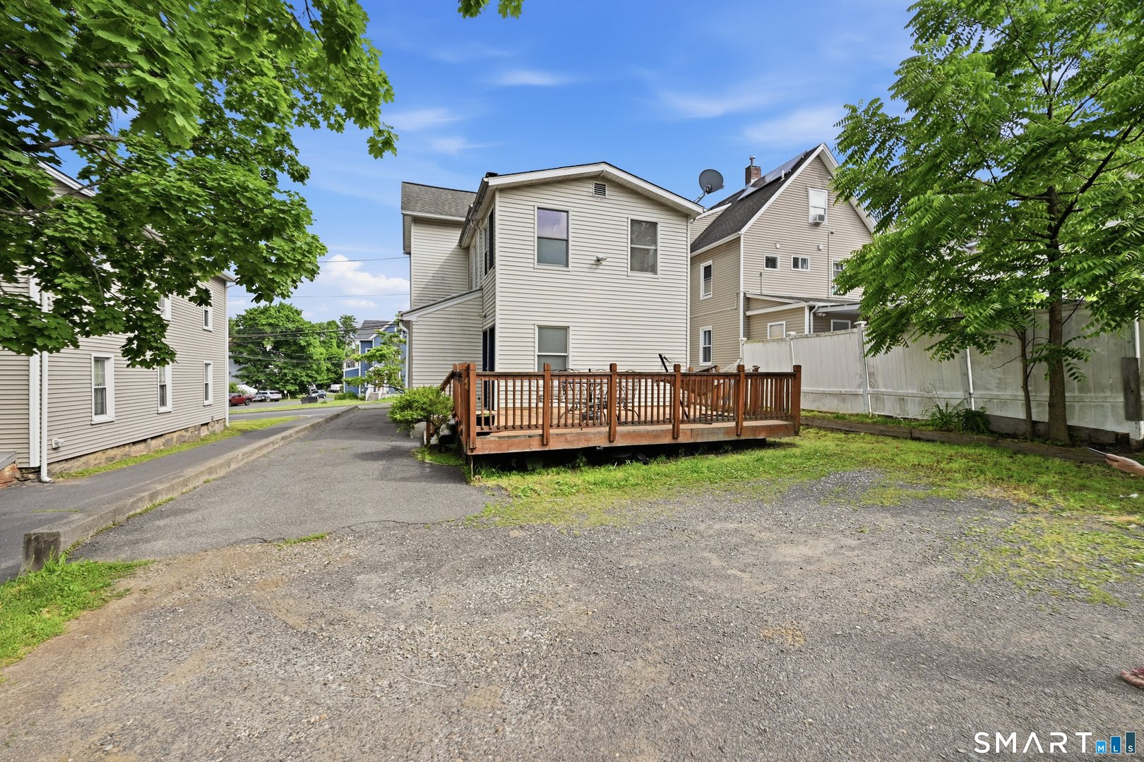 17 Lake Avenue Photo 26