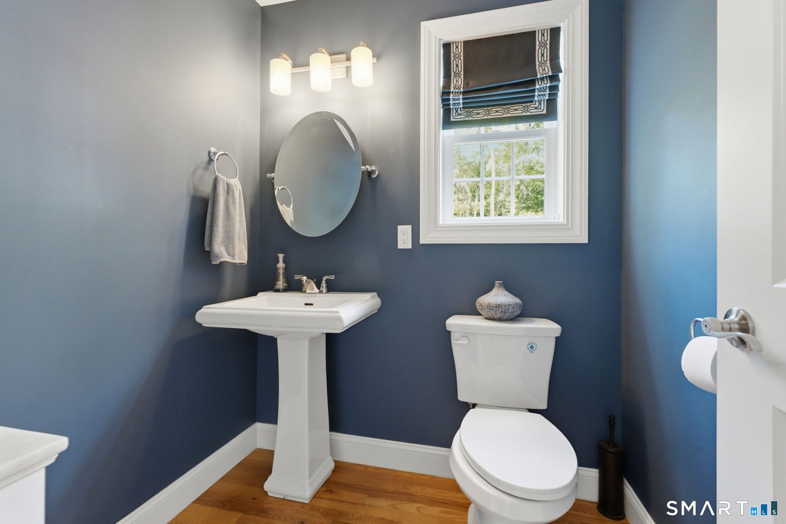 52 Edgerton Road Photo 19