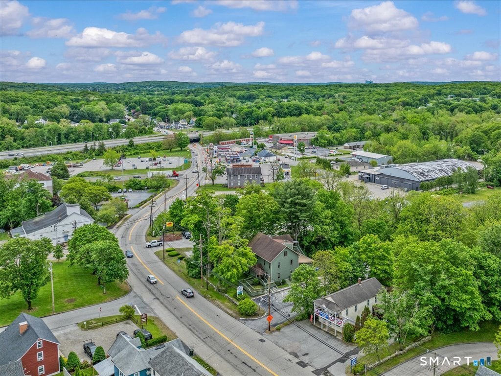 200 West Town Street Photo 2