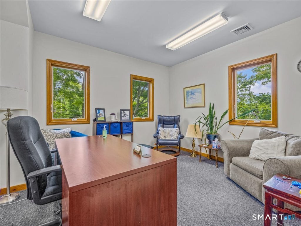 200 West Town Street Photo 22