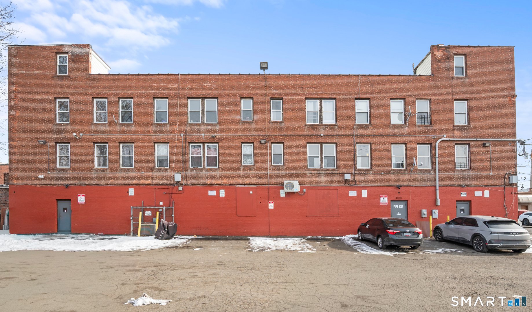 1158 Dixwell Avenue Photo 7