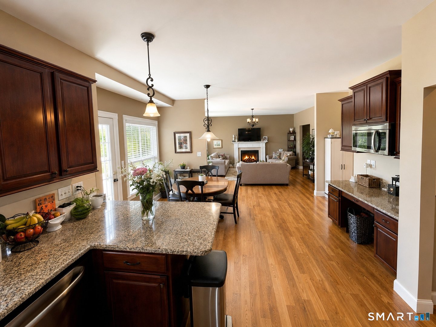 42 Ridgewood Terrace Photo 1