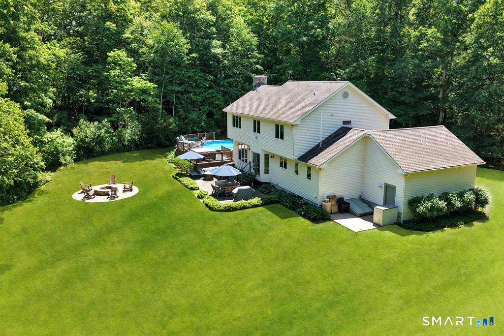 73 Pine Woods Road Photo 3