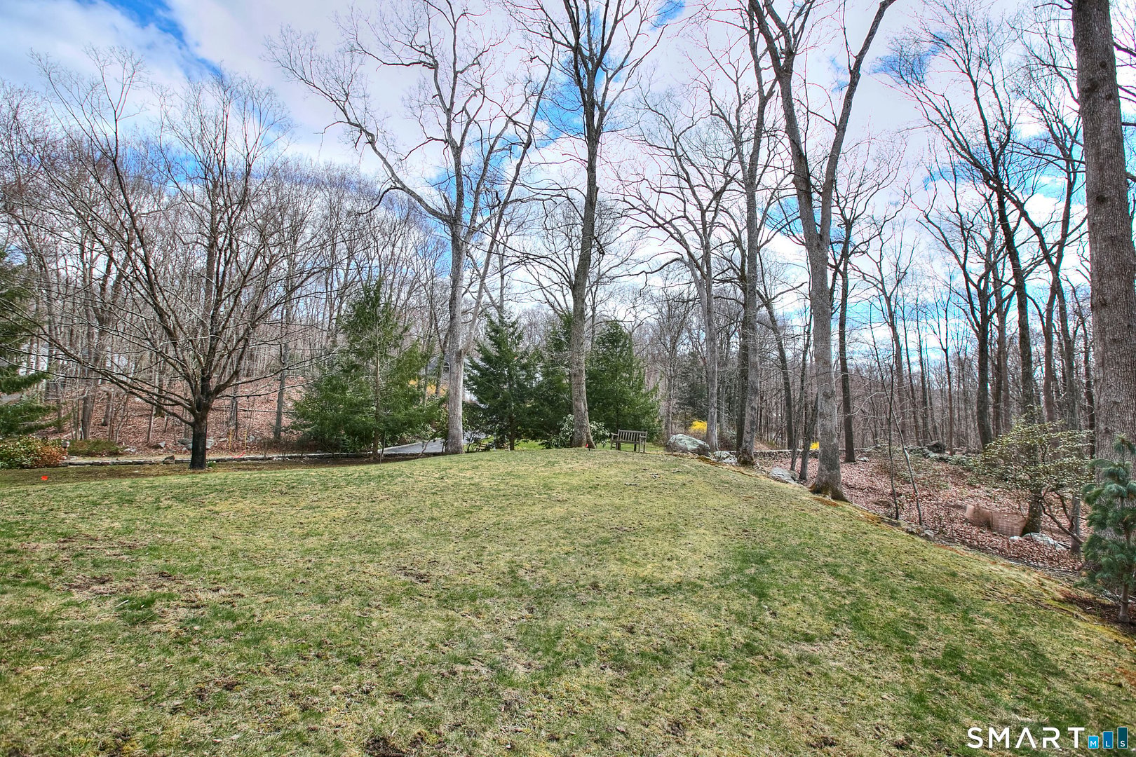 112 Birch Hill Road Photo 3