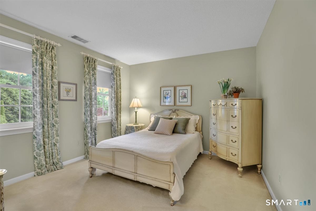 11 Dunne Wood Court Photo 10