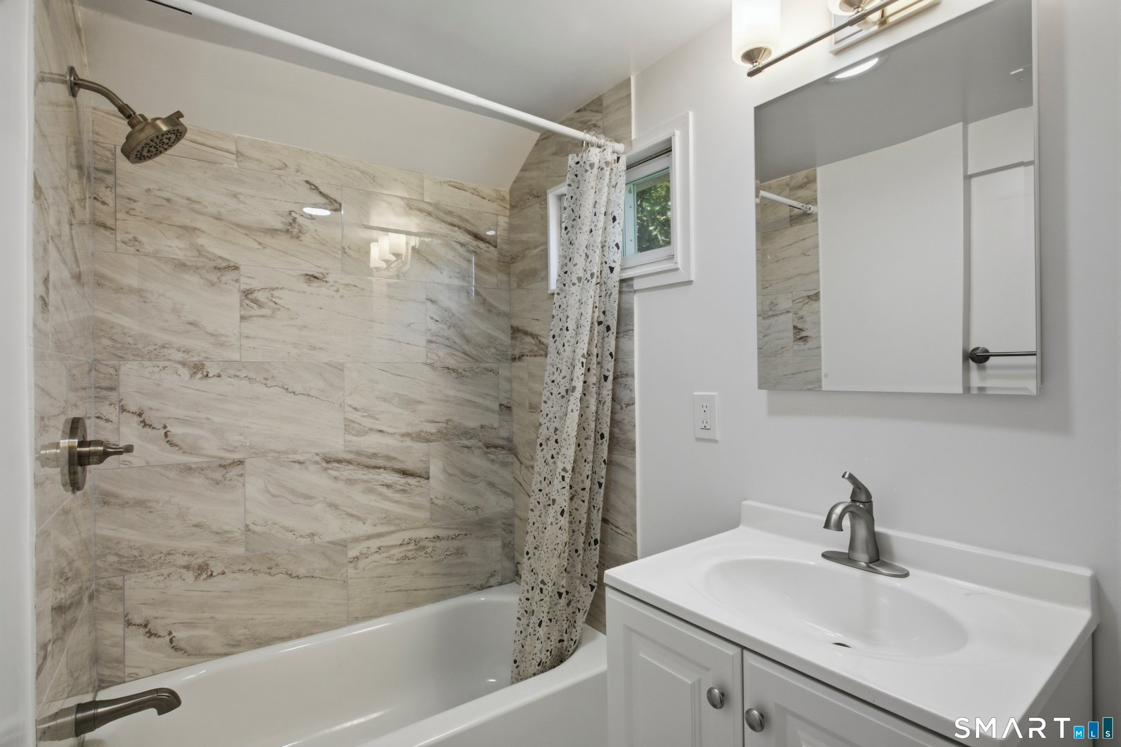11 Bell Street Photo 14
