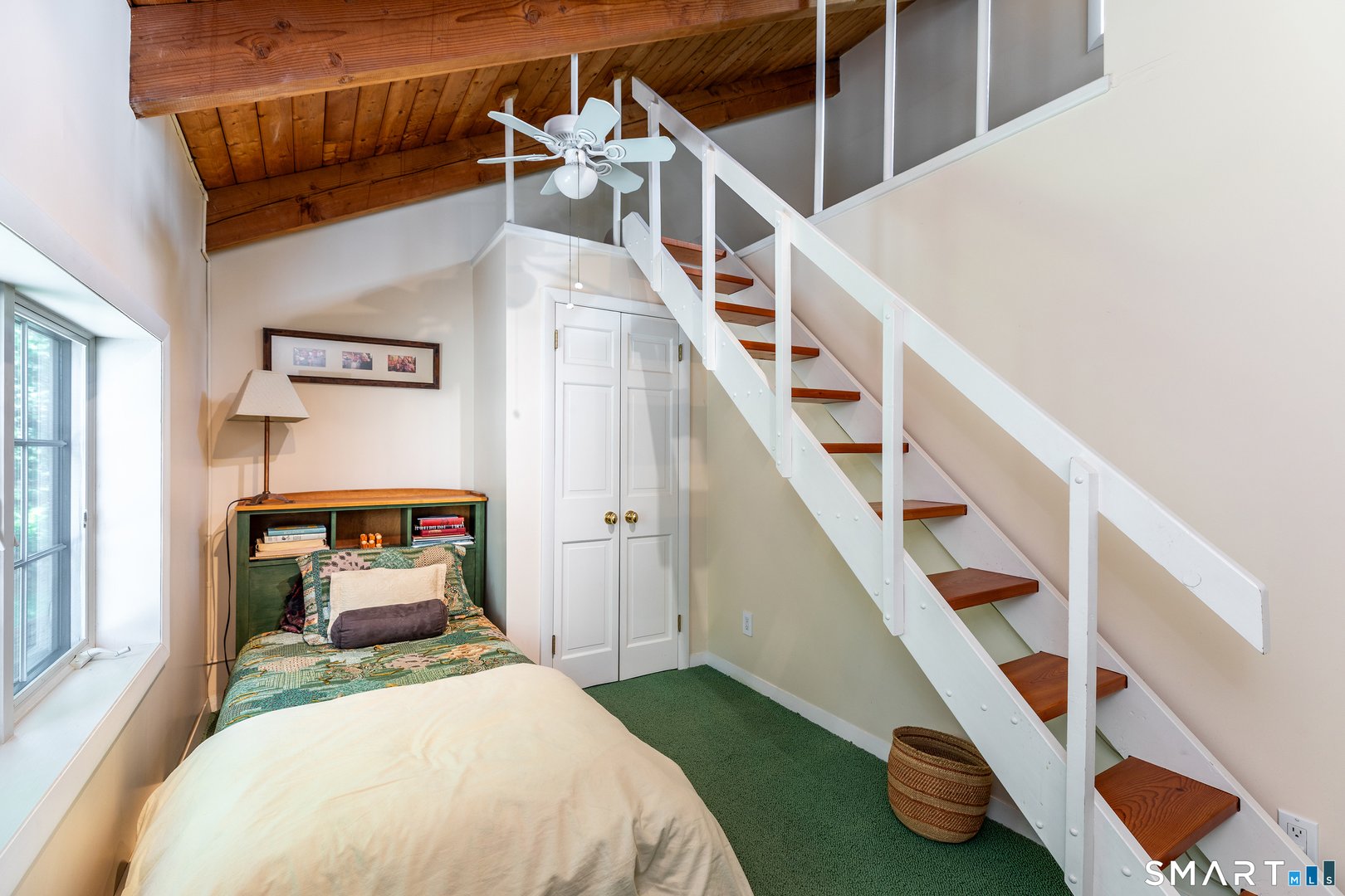14 Flanders Lane Photo 34