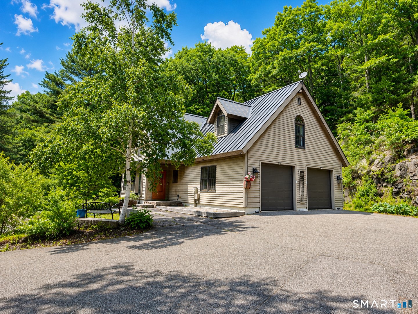 44 Pine Road Photo 1