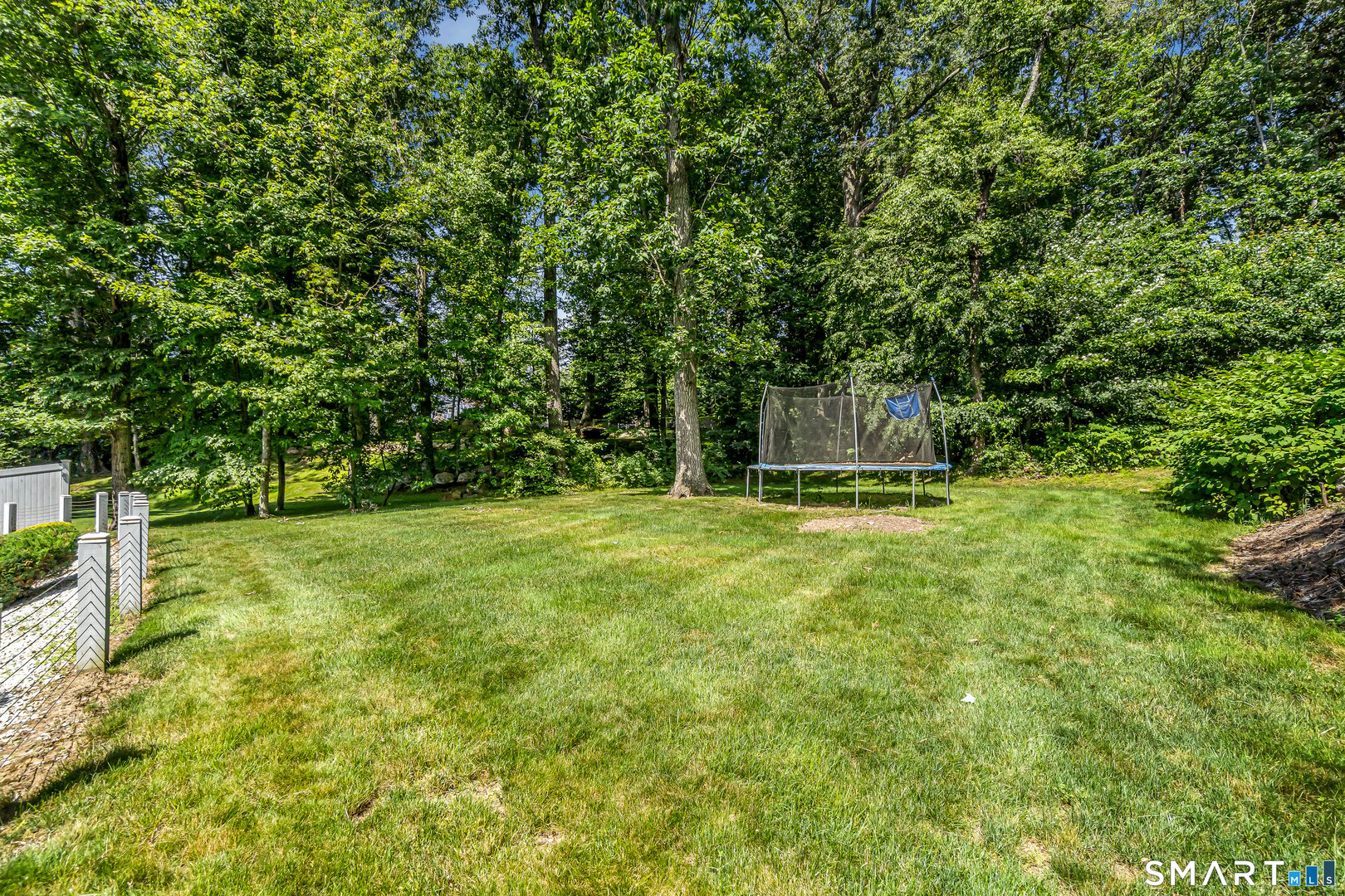 17 Woodlawn Drive Photo 38