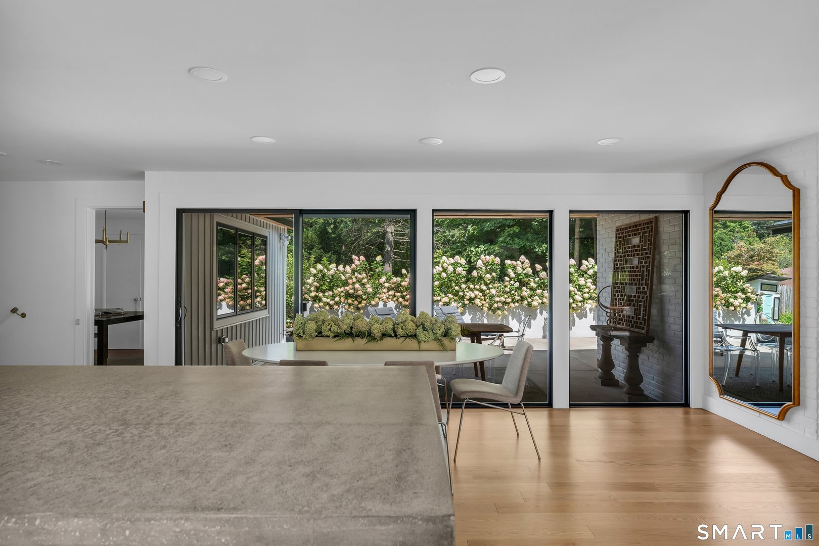 5 Windsor Road Photo 16