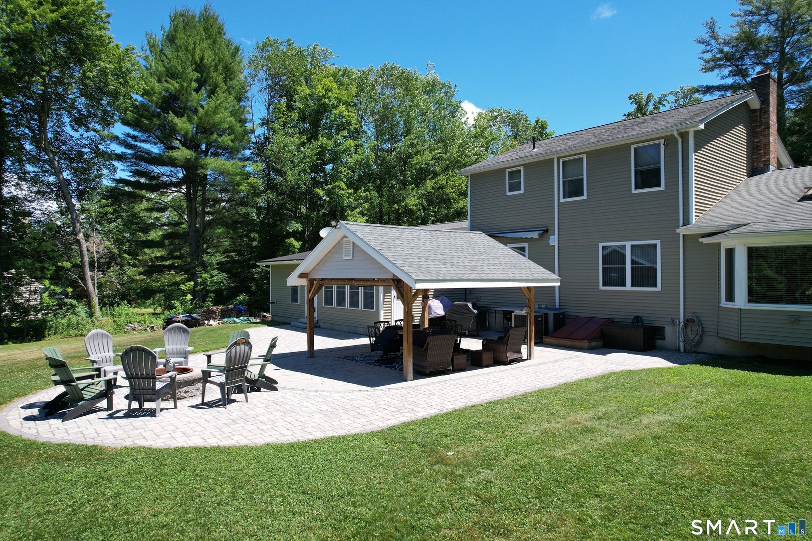 237 Wallens Hill Road Photo 6