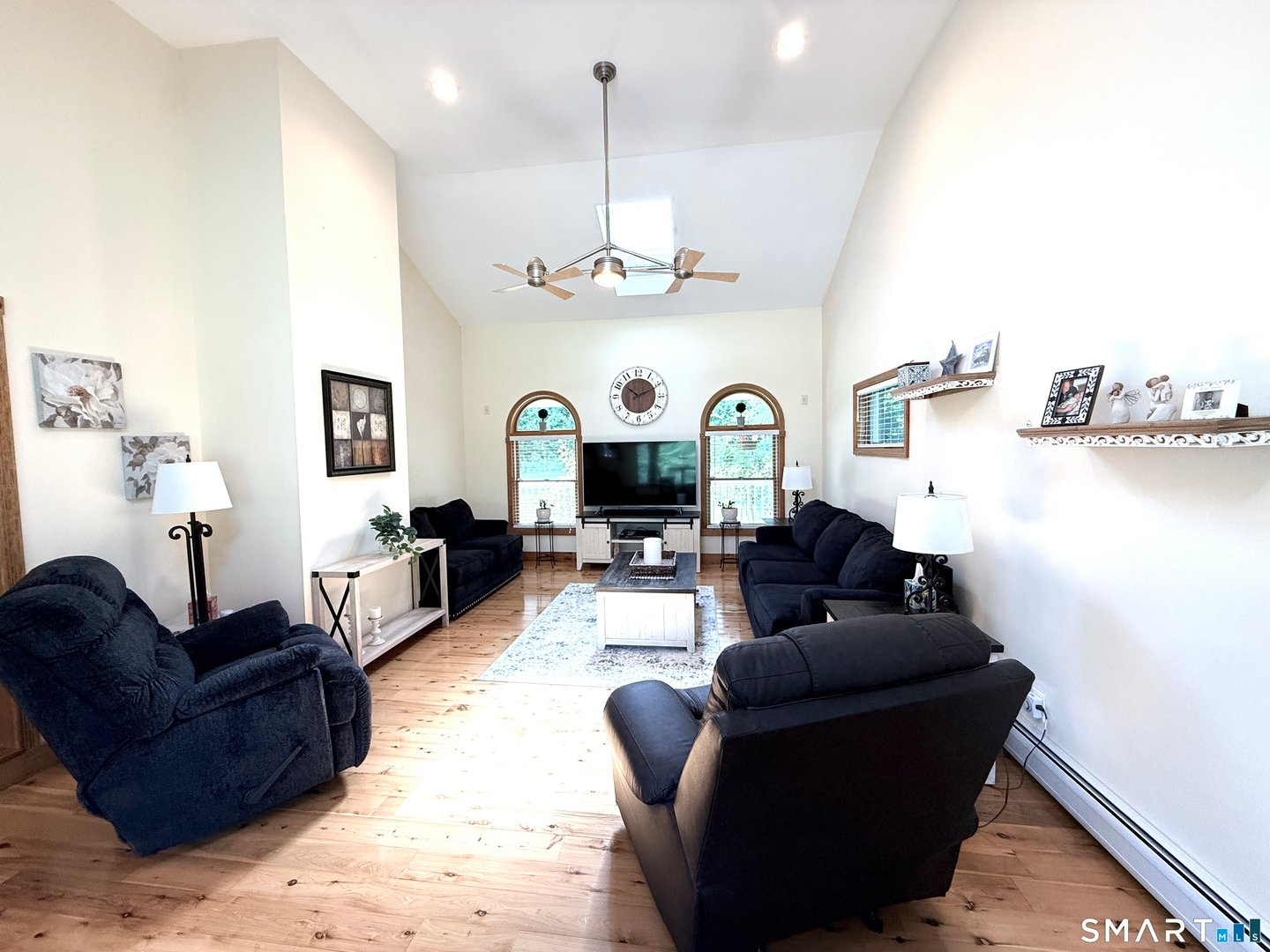 237 Wallens Hill Road Photo 22
