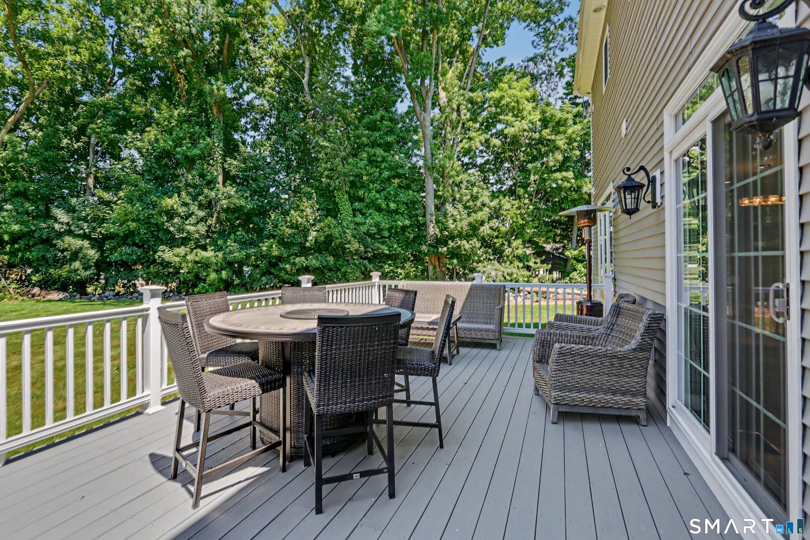 73 Candlewood Road Photo 36