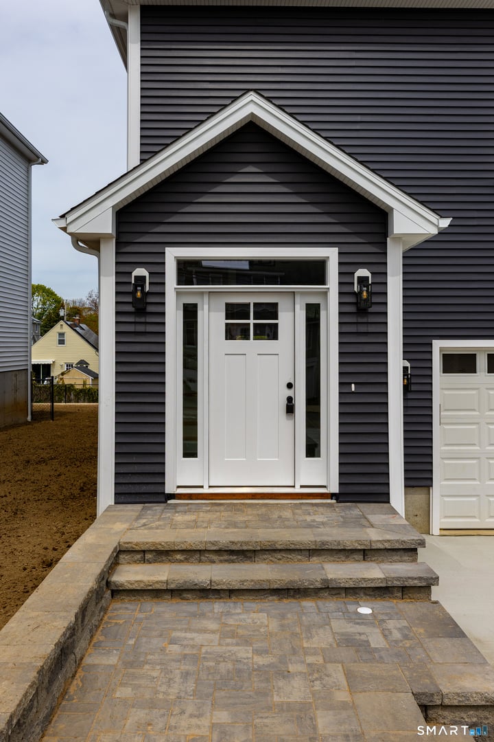 113 Prospect Avenue Photo 2