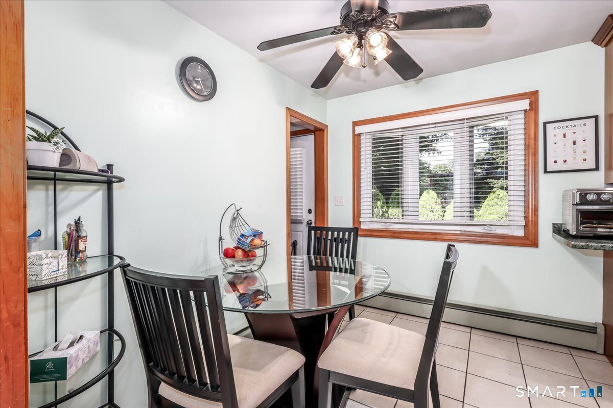 46 Jeanette Road Photo 6