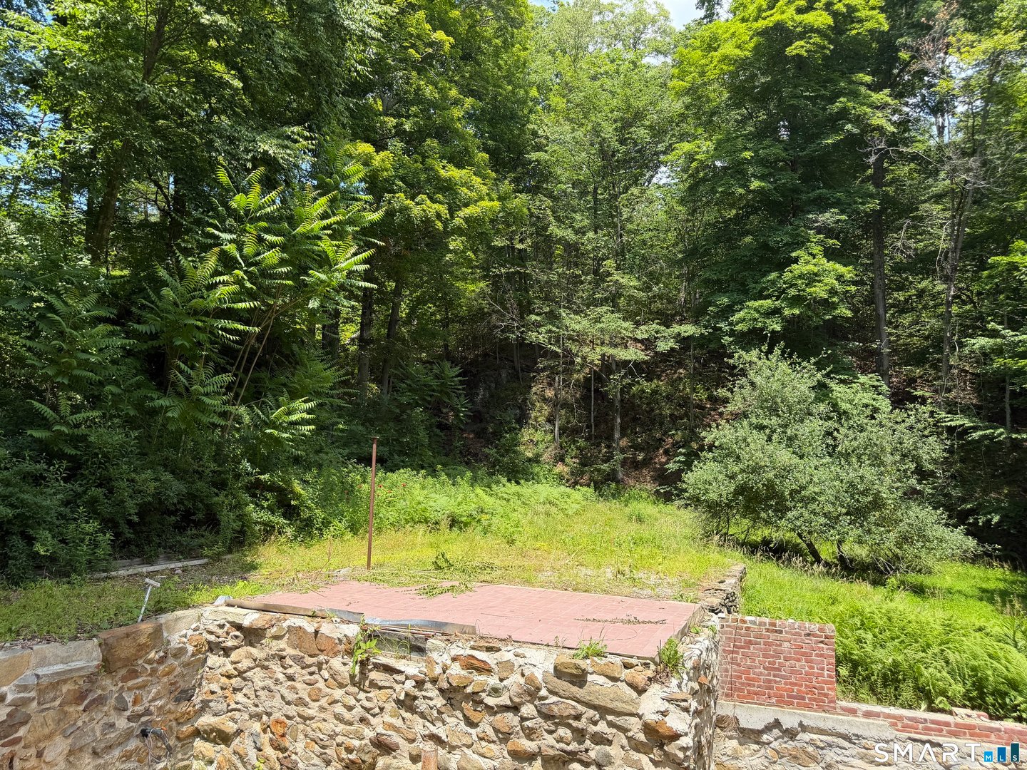 32 Lower Church Hill Road Photo 5
