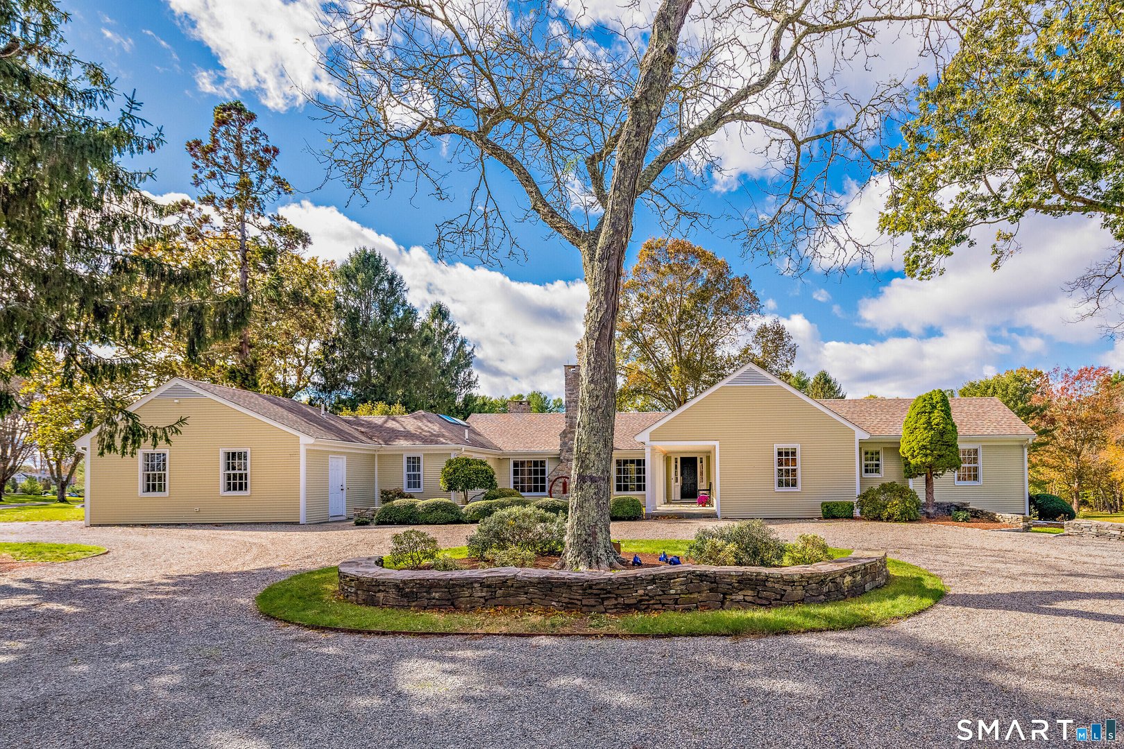 455 Stonington Road Photo 1