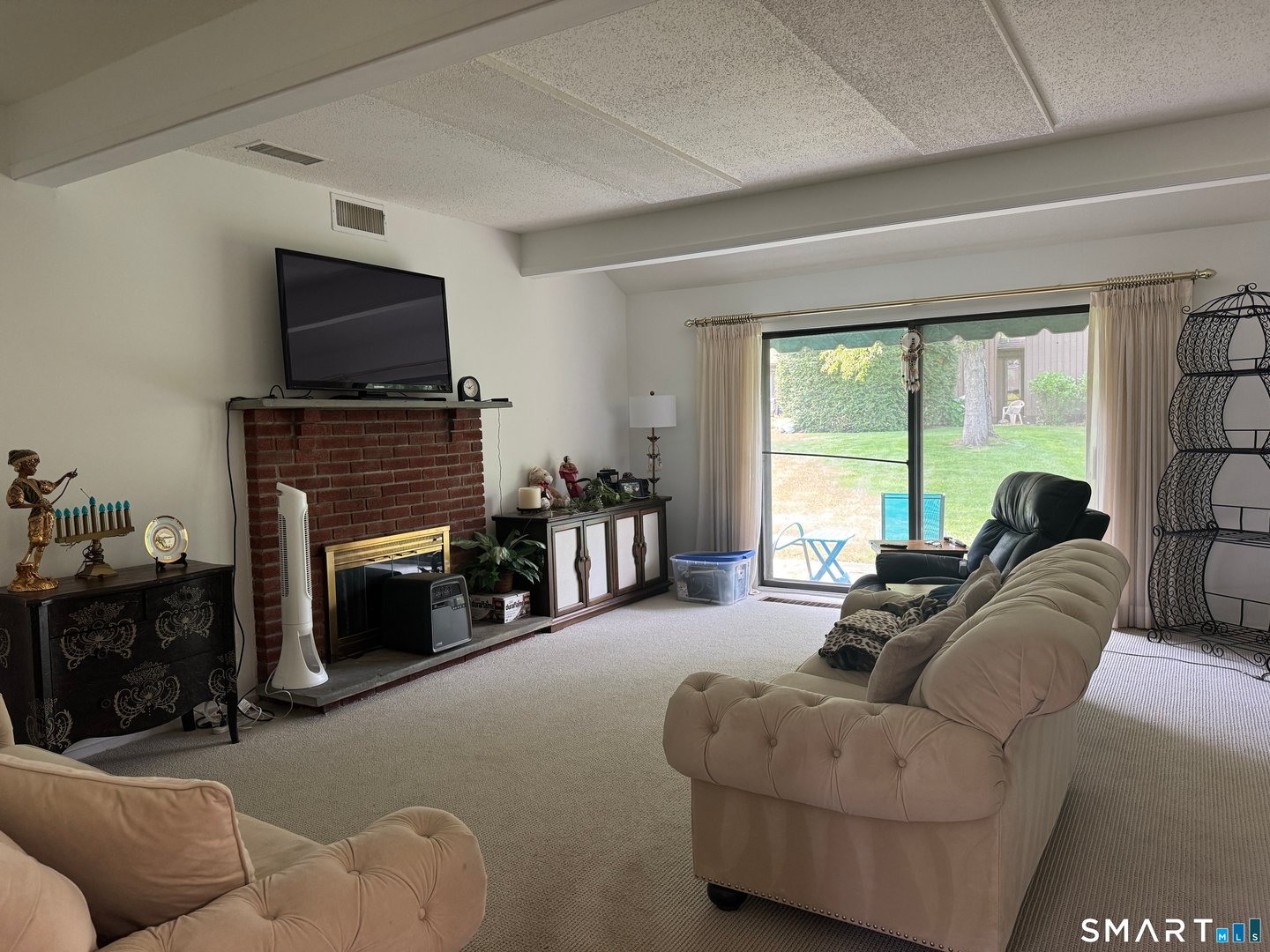 491 Unit B Heritage Village Photo 6