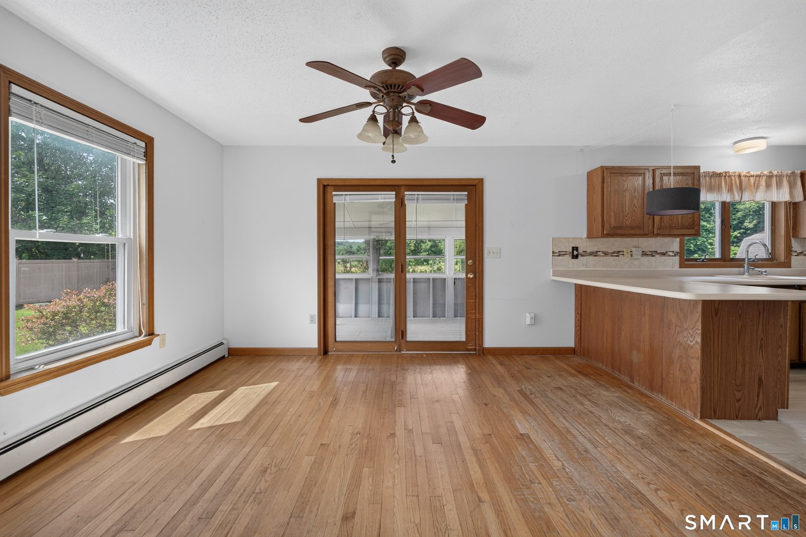 7 Massapeag Point Road Photo 8