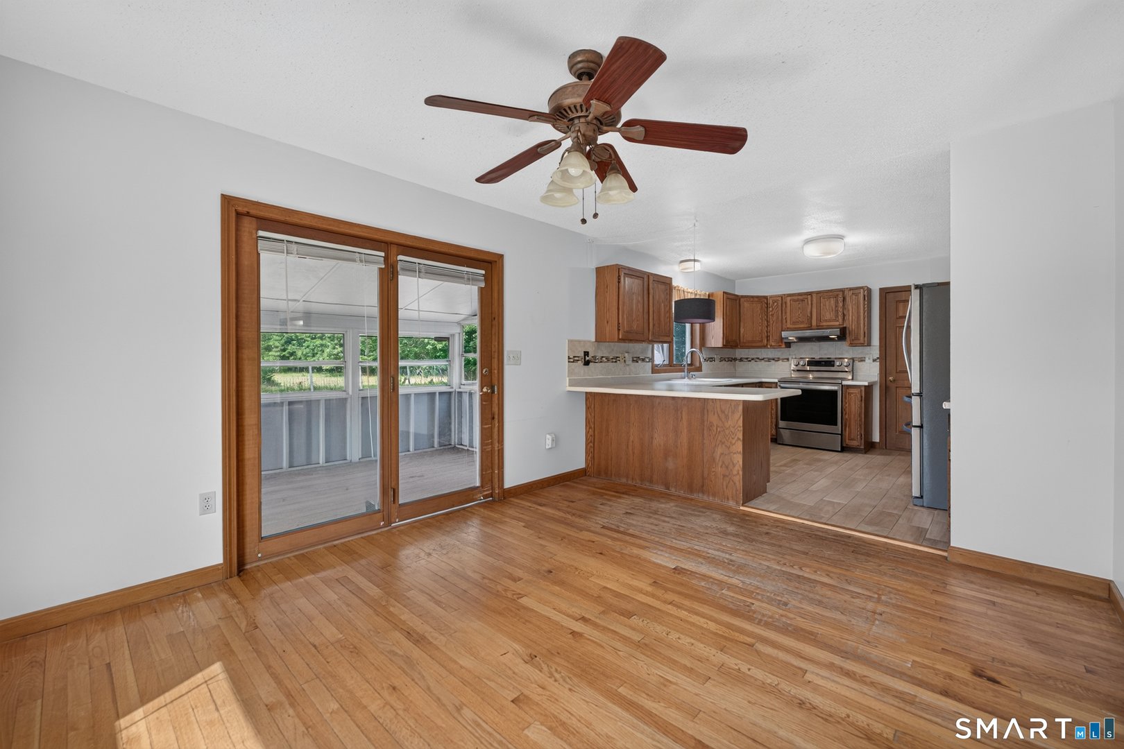 7 Massapeag Point Road Photo 9