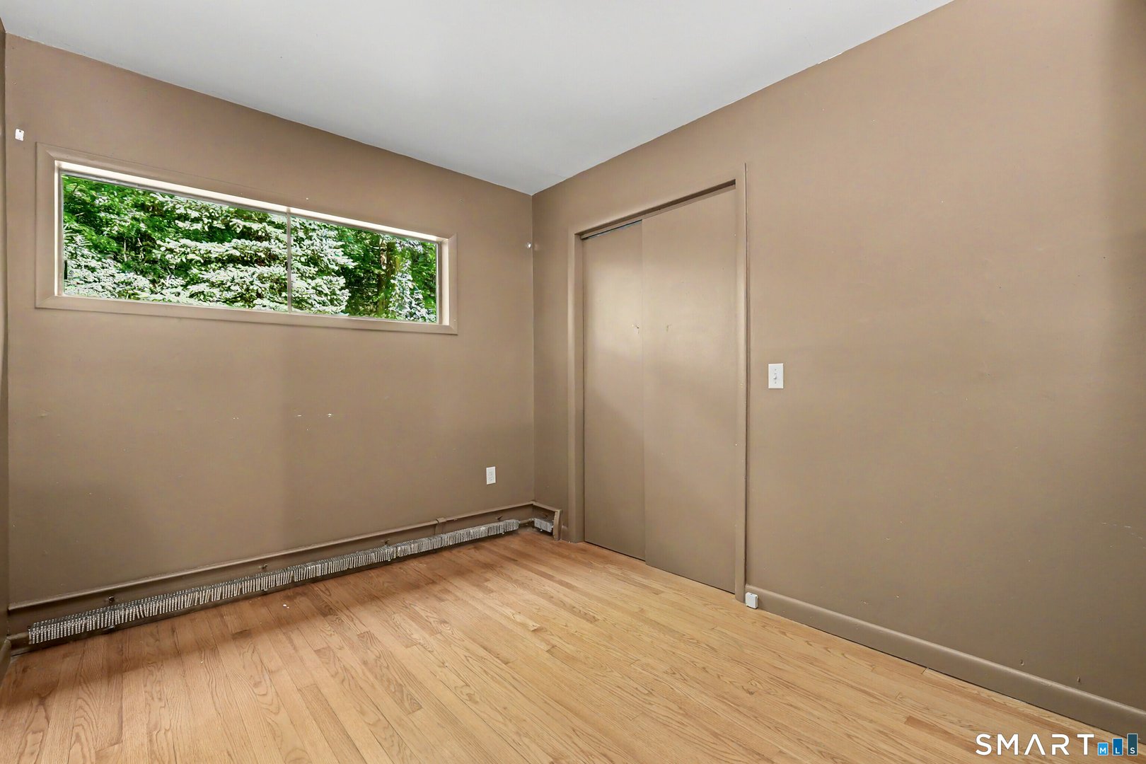 65 Whipple Road Photo 16