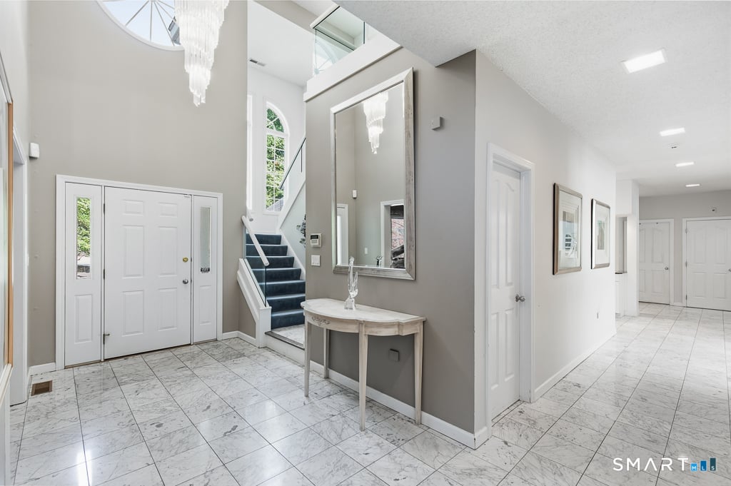 30 Grouse Lane Photo 6