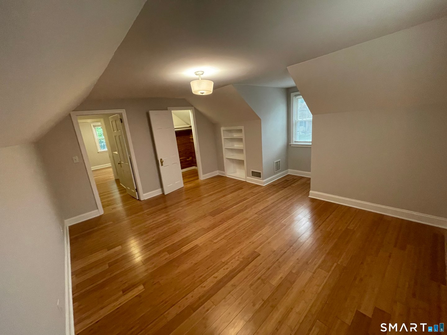 86 Ferndale Avenue Photo 20