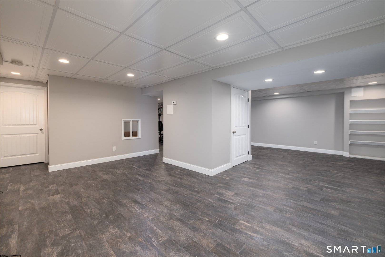 81 Evergreen Crossing Photo 35