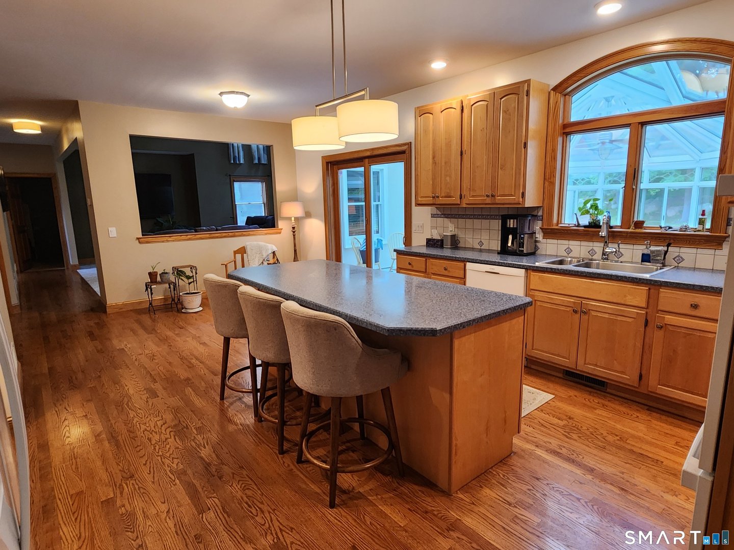 38 Emerald Glen Lane Photo 11