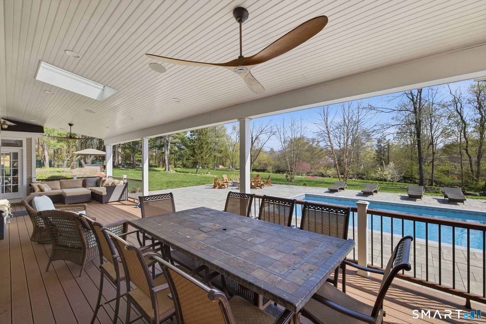 16 Robin Hood Lane Photo 6